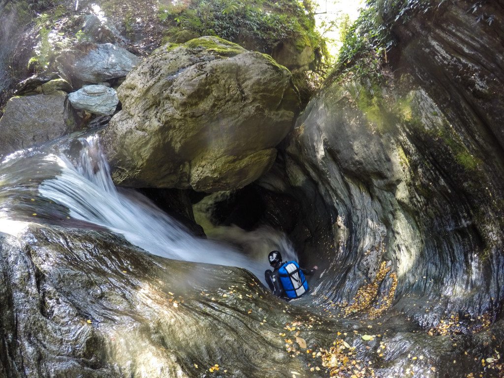 Canyoning Niger Stream Deep Canyon Wanaka
